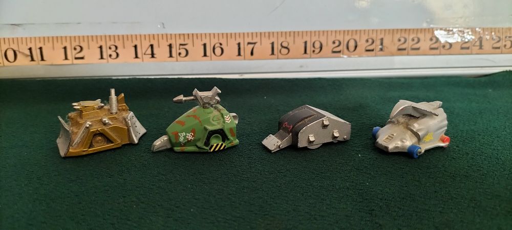Lot 54 – A Group of Robot Wars Die Cast and Plastic Pull Back Mini Robots