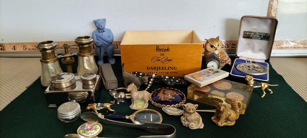 Lot 59 – A Collection of Silver and Ceramic Animal Figurines and Opera Glasses