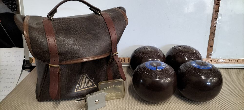 Lot 87 – A Set of Jaques London Eclipse Lawn Bowls with Accessories