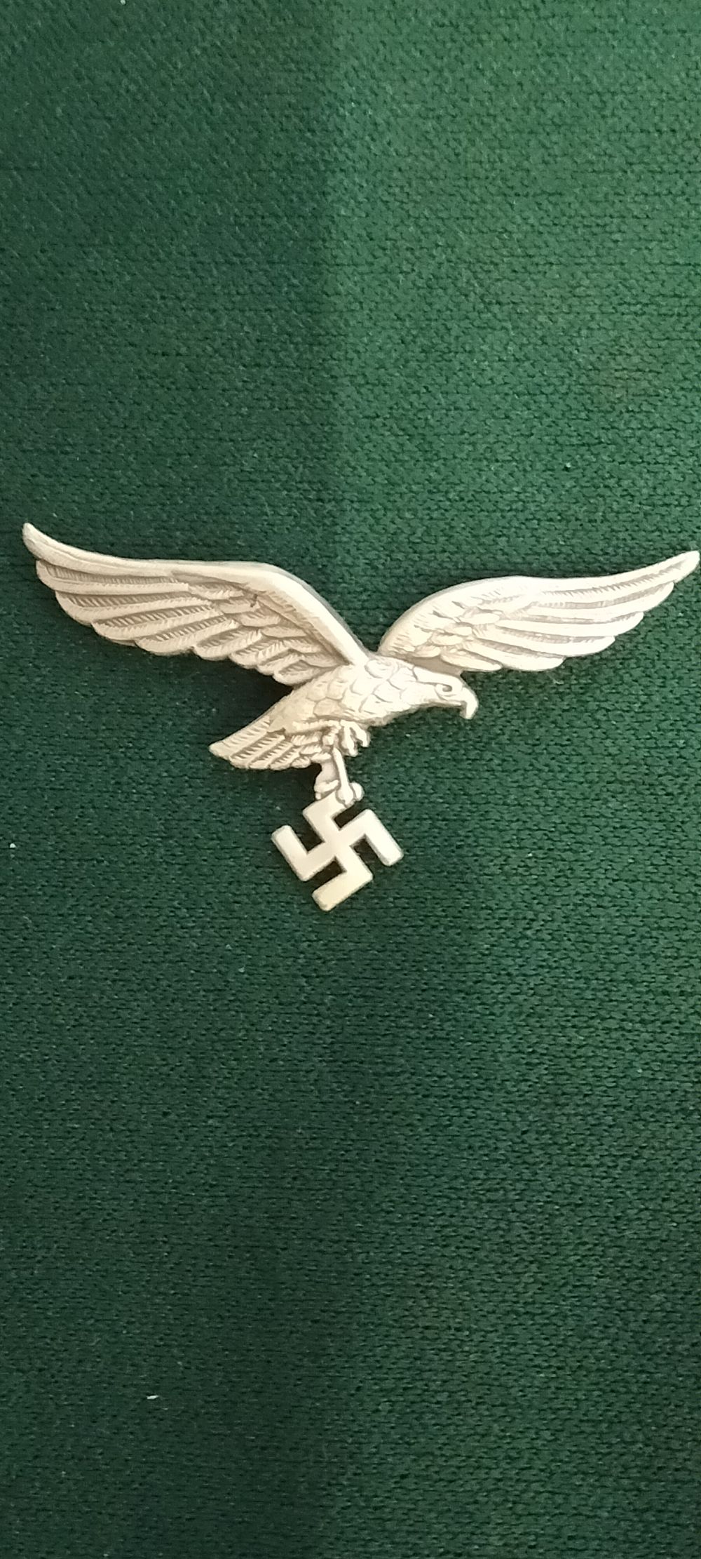 Lot 129 – A Silver Luftwaffe Service Tunic Breast Eagle