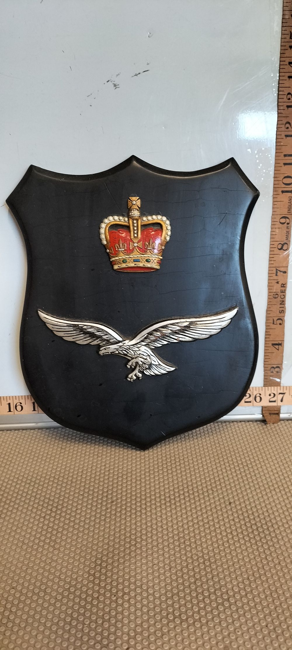 Lot 157 – A Wood Royal Air Force Changi Presentation Plaque, 1969