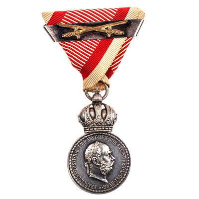 Австро - Венгрия (Австро-Венгерская Империя, 1868 - 1918 гг). Медаль "За Военные Заслуги" с 