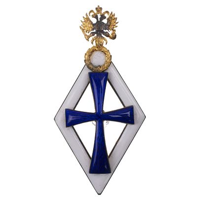 Знак для окончивших не медицинские факультеты Императорских Российских университетов в 