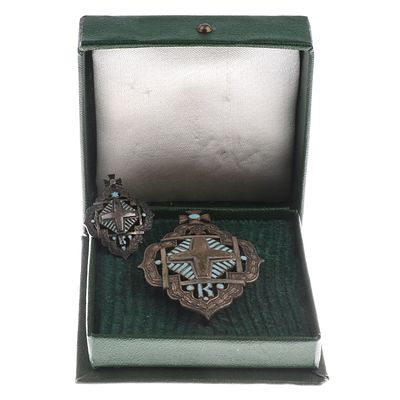 Комплект знаков "Кандидата богословия" не имеющего духовного сана. Утверждён 23 ноября 1901 г. 