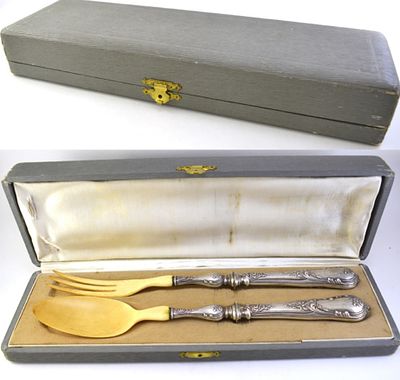 Набор для салата с серебряными ручками и костяными рабочими частями. Серебро 950 пробы, кость. 