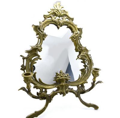 Настольное бронзовое зеркало с подсвечниками. Бронза. Европа. XIX век. 
На бронзовой части 