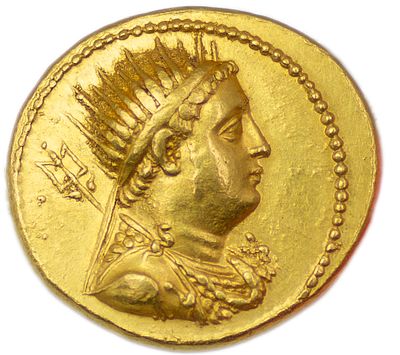 Октодрахма. Эллинистический Египет. Птолемей IV (221-205 гг. до н.э.). Октодрахма. Золото. Вес 