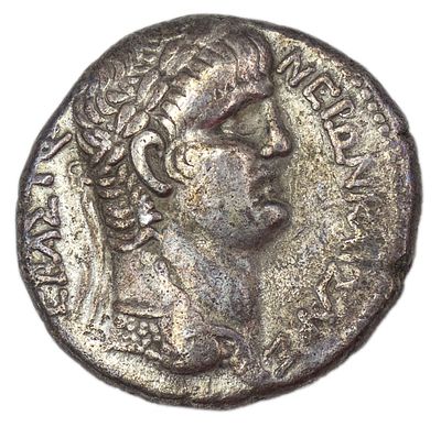 Тетрадрахма. Римская империя. Нерон (54-68 гг.) Тетрадрахма, монетный двор г. Антиохия на 