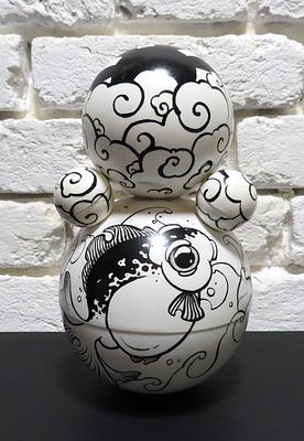 Захаров Никита Дмитриевич - Неваляшка. Пластик, тушь. 2023 год, 20,5х11,5 Художник татуировщик 