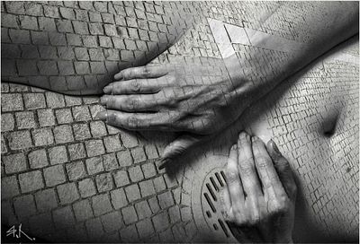 Яша Крайний - Мифы дворцовой площади. Печать, фотоколлаж на пластике, 1+0 54х9,5Призёр (серебро) 