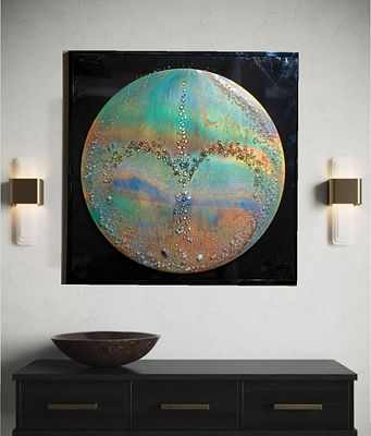 Татьяна Нагирная. 9-я Планета. Холст, акрил, смола, лунный камень, аура кварц, розовый кварц 