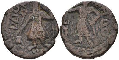 Кушанское Царство драхма 127 - 151 (артикул 1073-19-82). Канишка, царь у алтаря / Мах, лунное 