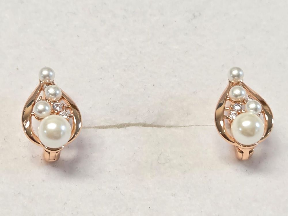 גלרית רות | מכירה  36 | מכירת תכשיטים גדולה ויוקרתית תכשיטיי כסף זהב גולדפילד עתיקים מודרניים וחדשים מחנות שנסגרה