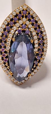 טבעת כסף וזהב מרהיבה ואיכותית חדשה מחנות 
עשויה כסף סטרלינג 925 חתום טבעת כסף בציפוי זהב 14 קראט 