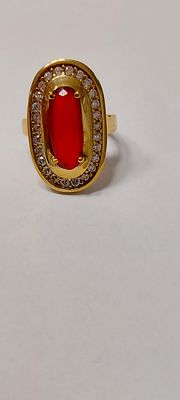 טבעת כסף וזהב מרהיבה ואיכותית חדשה מחנות 
עשויה כסף סטרלינג 925 חתום טבעת כסף בציפוי זהב 14 קראט 