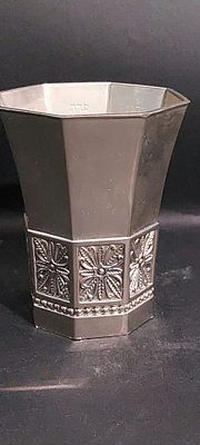 יודאיקה גביע נהרות ליין הקידוש חדשה מחנות שנסגרה 
ציפוי כסף סטרלינג עבה 
תוצרת קראשי karshi 