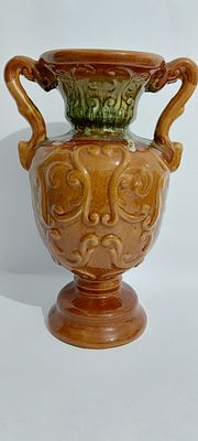 ישראלינה אגרטל קרמיקה בעיצוב אמפורה גדול ומרהיב 
קרמיקה ישראלית שנות ה 60 המאה ה20 
ממוספר 