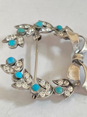 סיכת כסף אנגלית ישנה/עתיקה מרהיבה איכותית ובעלת נוכחות 
עשויה כסף סטרלינג 925 חתום אנגליה סוף 