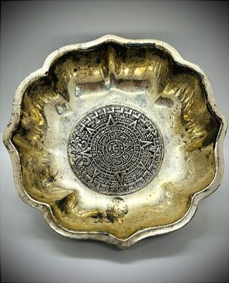 קערית לוח שנה אצטקי/מאיה – כסף סטרלינג 925 | מקסיקו, וינטג’ כ-79 גרם. קערית/צלוחית כסף מקסיקנית 