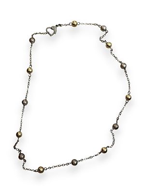 שרשרת איטלקית כדוריות כסף 925 וזהב 14 קראט – 4.86 גרם. שרשרת עדינה בעבודת אמן איטלקית, 
עשויה 