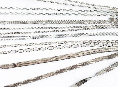 Lote en plata de ley: gargantilla y pulsera en cinta articulada (45 y 18,8 cm, respectivamente) 