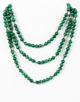 Collar largo de cuentas esf&eacute;ricas de malaquita, de 8 mm, con cierre y cuentas separadoras, de 