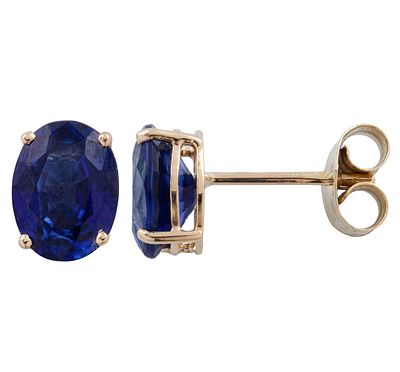 PENDIENTES EN ORO18KT Y ZAFIROS. Par de pendientes realizados en oro de 18kt con zafiros en 