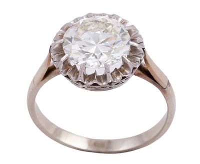 SOLITARIO EN ORO 18KT Y BRILLANTE. Sortija solitario realizada en oro de 18kt. Con diamante 