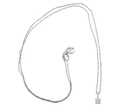 GARGANTILLA PUNTO DE LUZ EN ORO 18KT Y DIAMANTE. Gargantilla realizada en oro de 18kt. Compuesta 