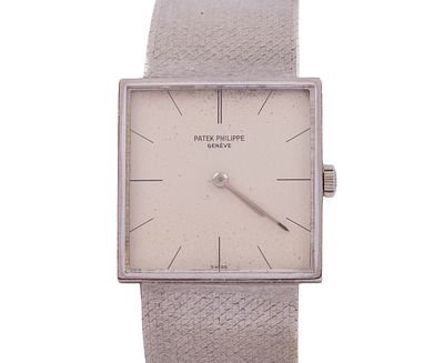 RELOJ PATEK PHILIPPE EN ORO 18KT. CUERDA MANUAL. Reloj Patek Philippe con caja y brazalete 