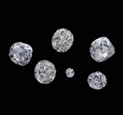 SEIS DIAMANTES EN TALLA BRILLANTE ANTIGUA (1.78CT). Lote de 6 diamantes sin montar en talla 