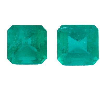 PAREJAS DE ESMERALDAS SIN MONTAR EN TALLA OCTAGONAL Y PESO TOTAL DE 4.05 CT. Lote formado por 