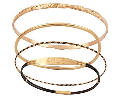 CUATRO PULSERAS EN ORO DE 18 KT. UNA DE ORO BICOLOR Y OTRA CON ADORNO DE PELO DE ELEFANTE. Lote 
