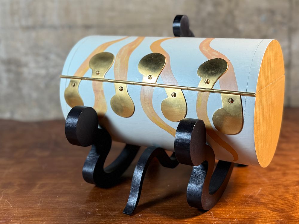 Salem Auction House | CURATED COLLECTION