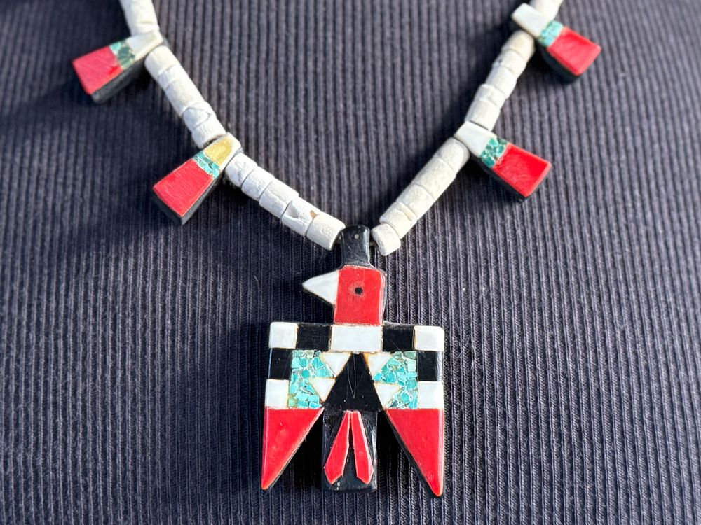 Salem Auction House | FINE ART & COLLECTIBLES