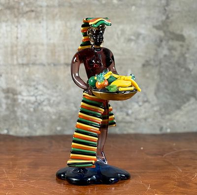 LARGE MURANO GLASS SCULPTURE. This lot features a large vintage Murano glass sculpture. Unsigned 
