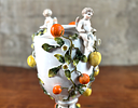 GERMAN CLASSICAL SITZENDORF PORCELAIN URN. An antique Dresden-style German classical Sitzendorf Image - 3