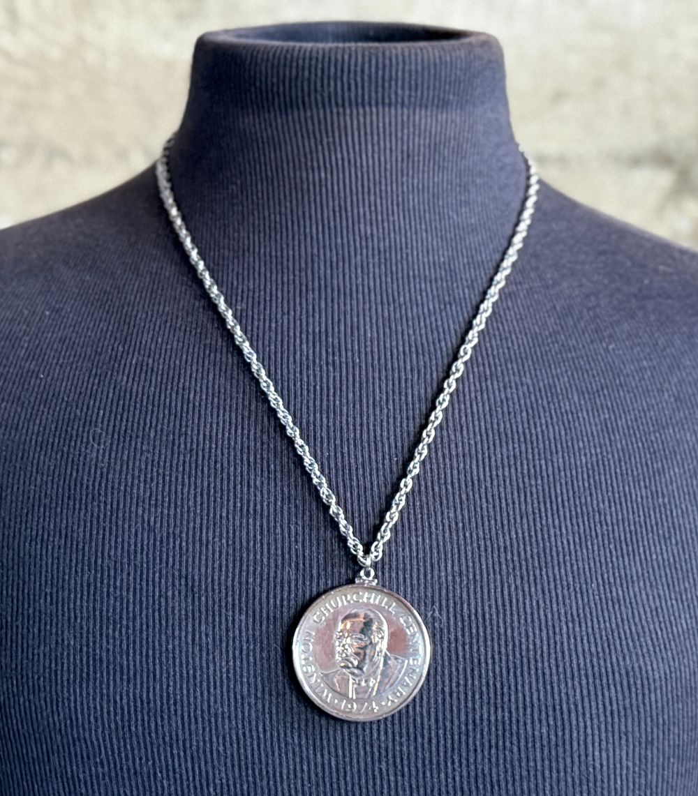 TURKS & CAICOS ISLANDS 20 CROWNS COIN, STERLING SILVER NECKLACE & PENDANT. This lot features a 