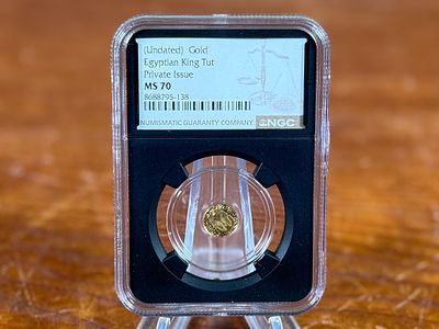1/200 OZ EGYPTIAN GOLD KING TUT PRIVATE ISSUE MS70 #2. This lot features a 1/200 Oz Egyptian 