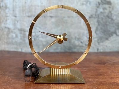 JEFFERSON GOLDEN HOUR MYSTERY CLOCK. Jefferson 'Golden Hour' electric clock, manufactured by 