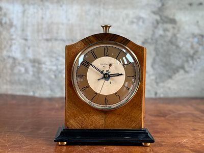 VINTAGE CHRONOMASTER ELECTRIC CLOCK. Vintage Chronomaster electric clock featuring a wood 