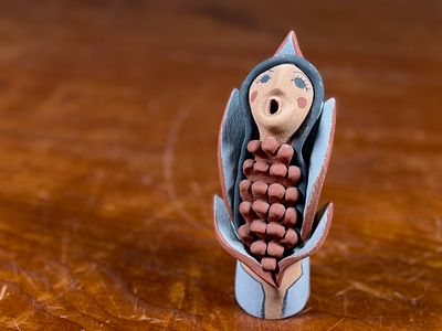 JEMEZ, SCULPTURE. This lot features an original sculpture, signed by New Mexico artist Jemez and 