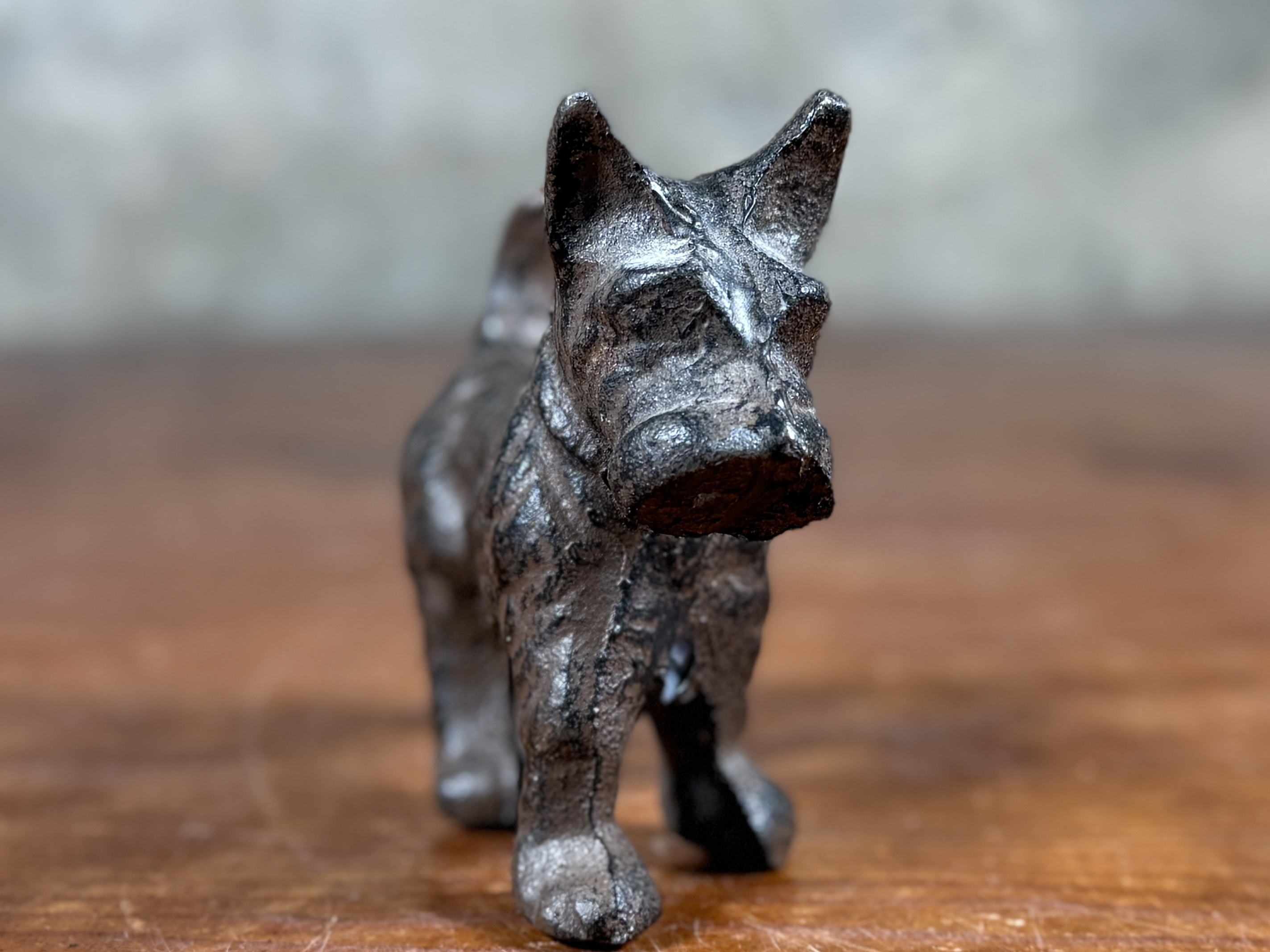 CAST IRON "STANDING SCOTTY"