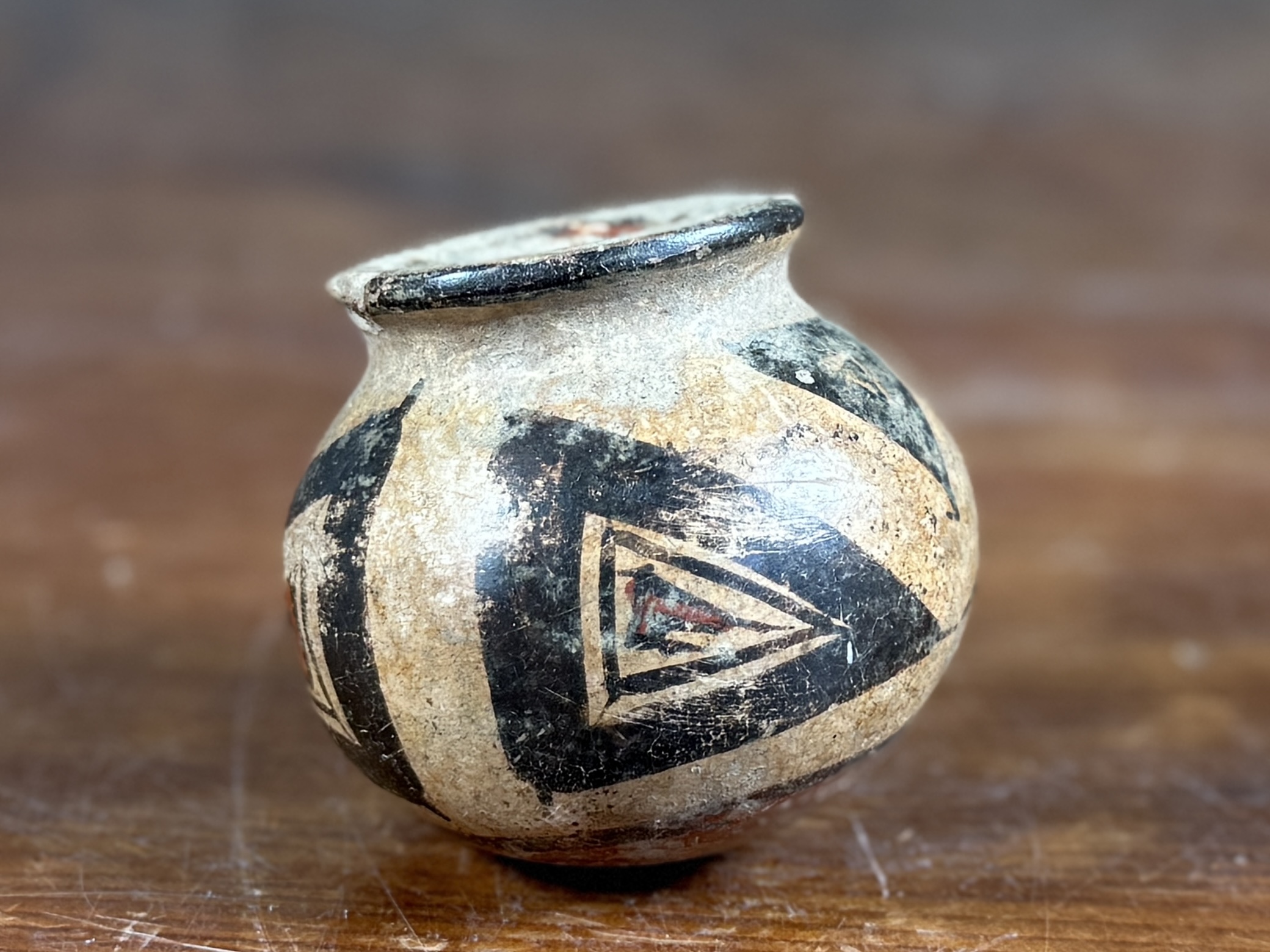 PRE-COLUMBIAN COCLÉ VESSEL