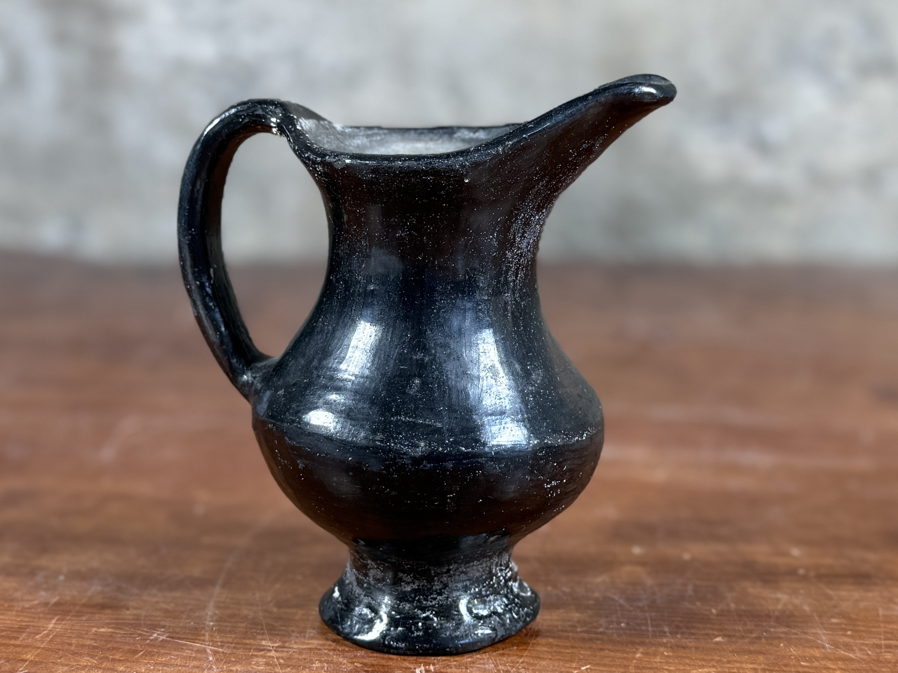 HAND TOSSED CREAMER PITCHER