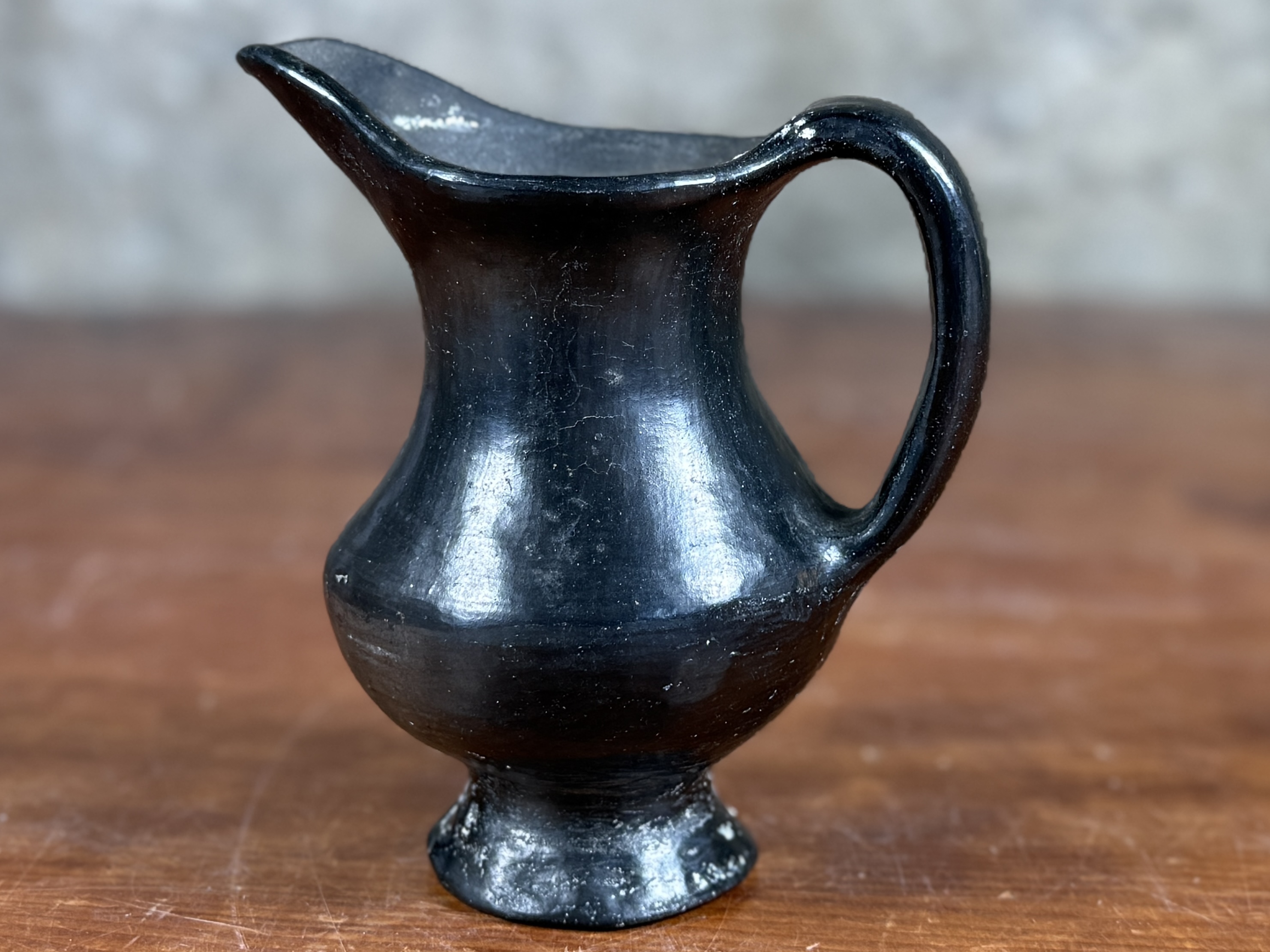 HAND TOSSED CREAMER PITCHER