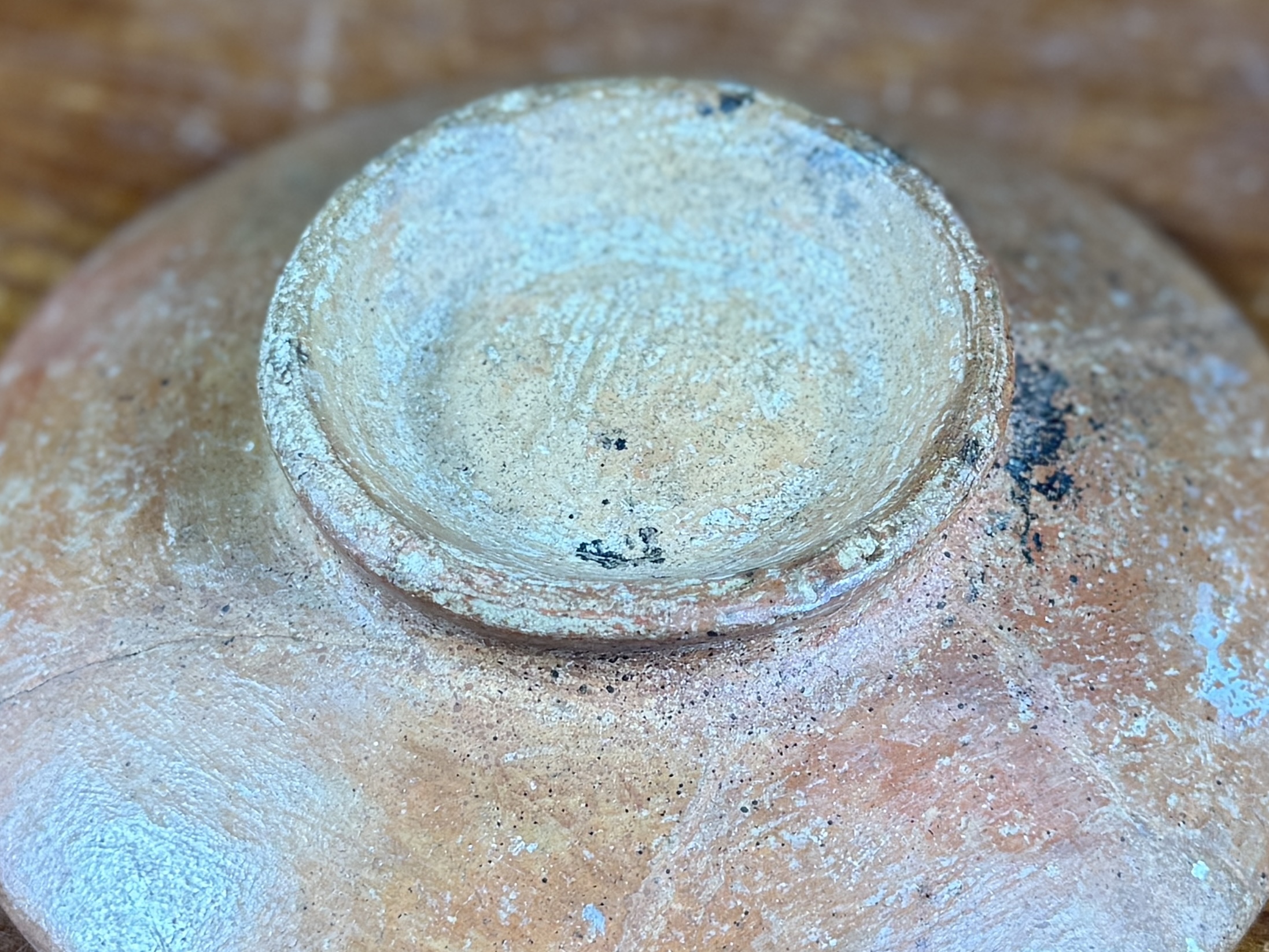 PRE-COLUMBIAN FOOTED BOWL