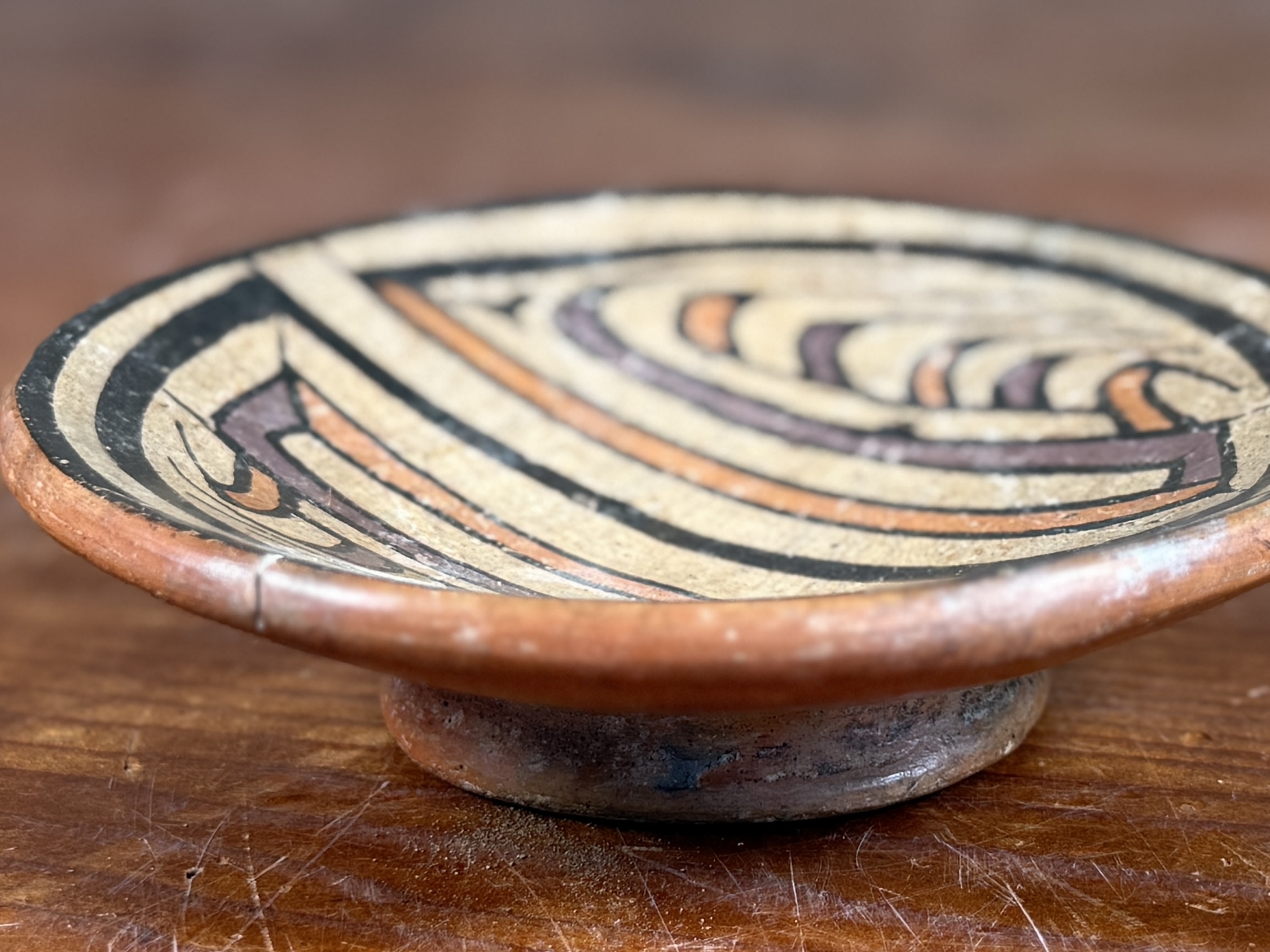PRE-COLUMBIAN FOOTED BOWL