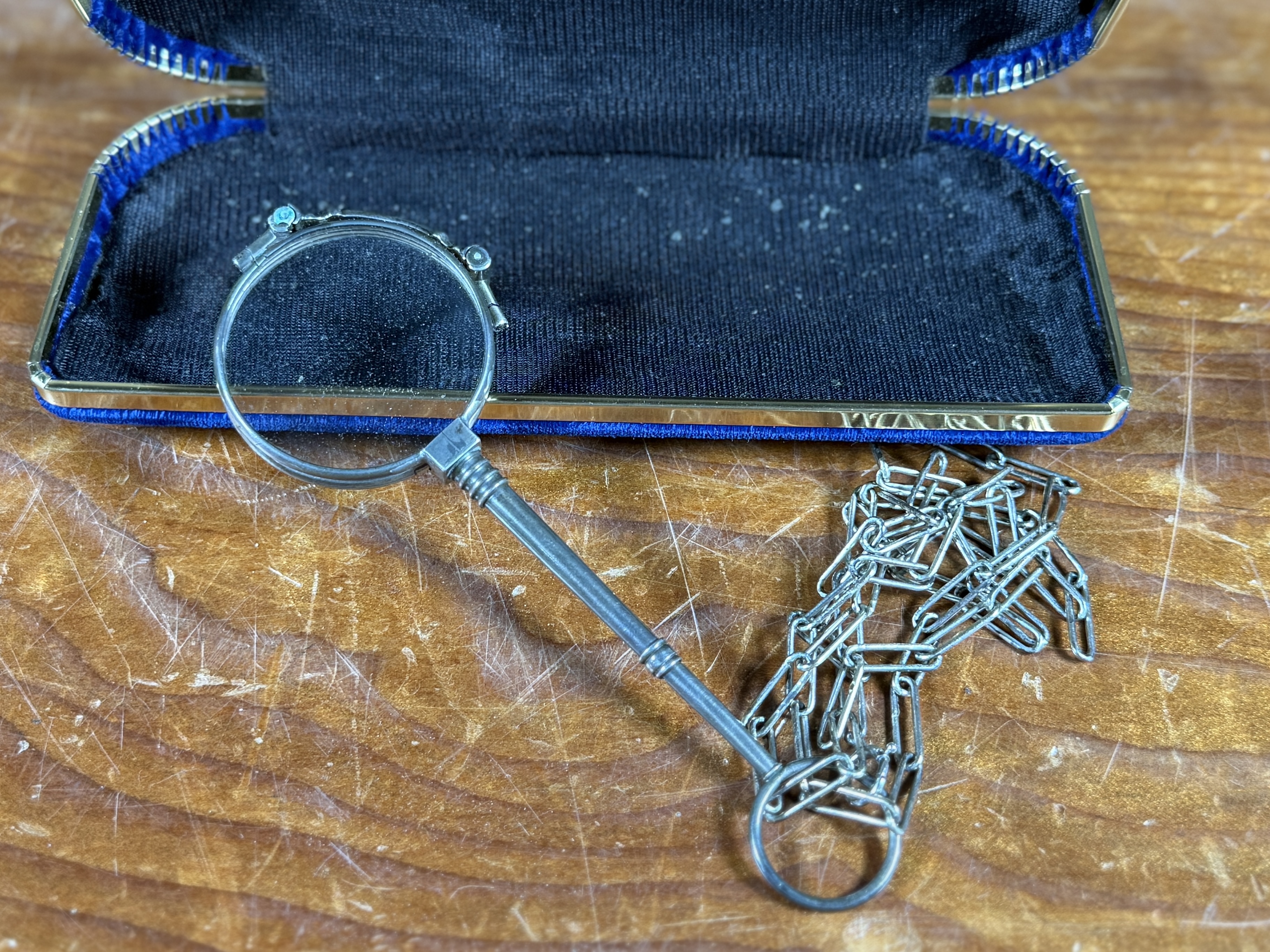 VICTORIAN-ERA SPECTACLES