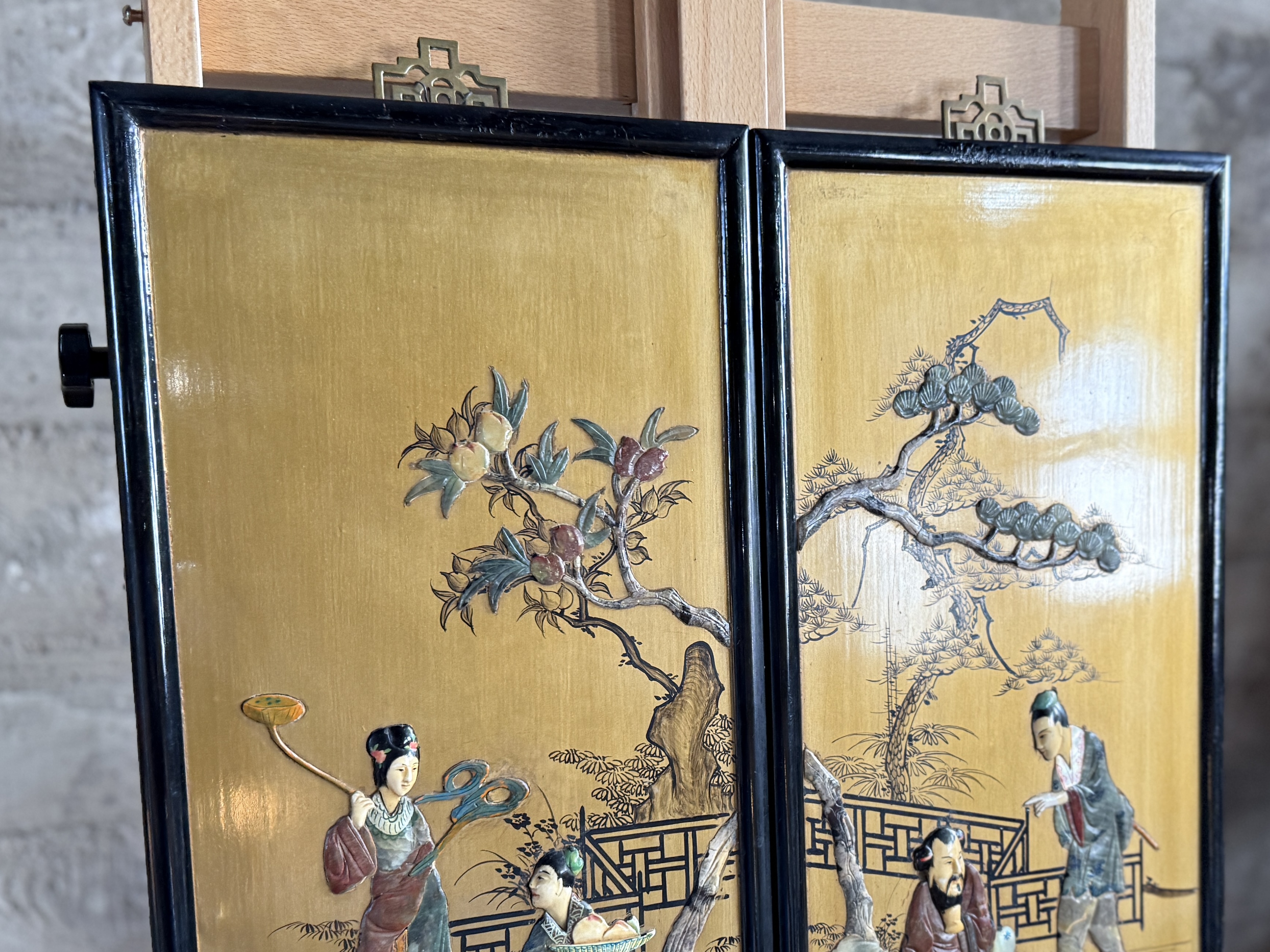 PAIR OF CHINESE WALL PANELS WITH INLAY